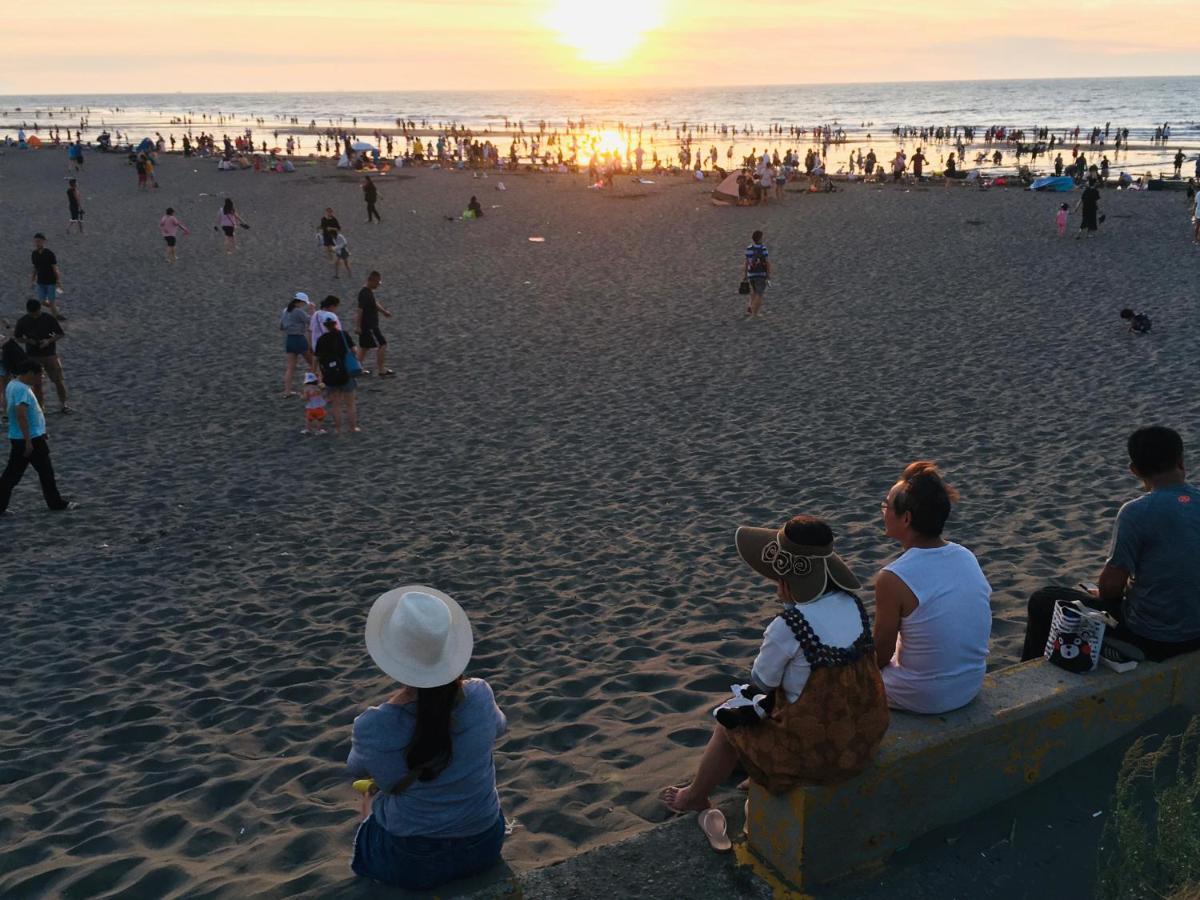 羅里濱海輕旅 Rory Hostel Luzhu エクステリア 写真